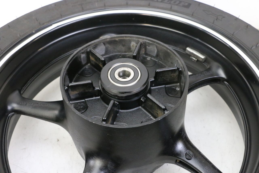 photo de REAR RIM AND TIRE YAMAHA XJ6 600 (2008 - 2016)