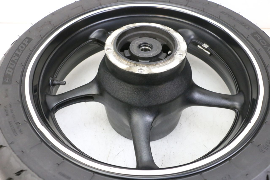photo de REAR RIM AND TIRE YAMAHA XJ6 600 (2008 - 2016)