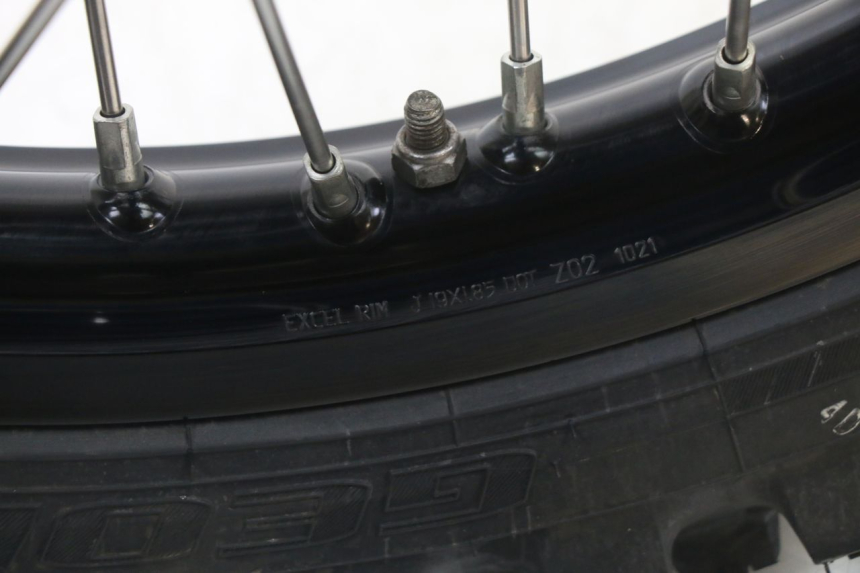 photo de REAR RIM AND TIRE YAMAHA YZ 125 (2006 - 2016)