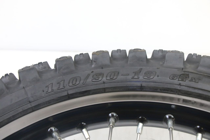 photo de REAR RIM AND TIRE YAMAHA YZ 125 (2006 - 2016)