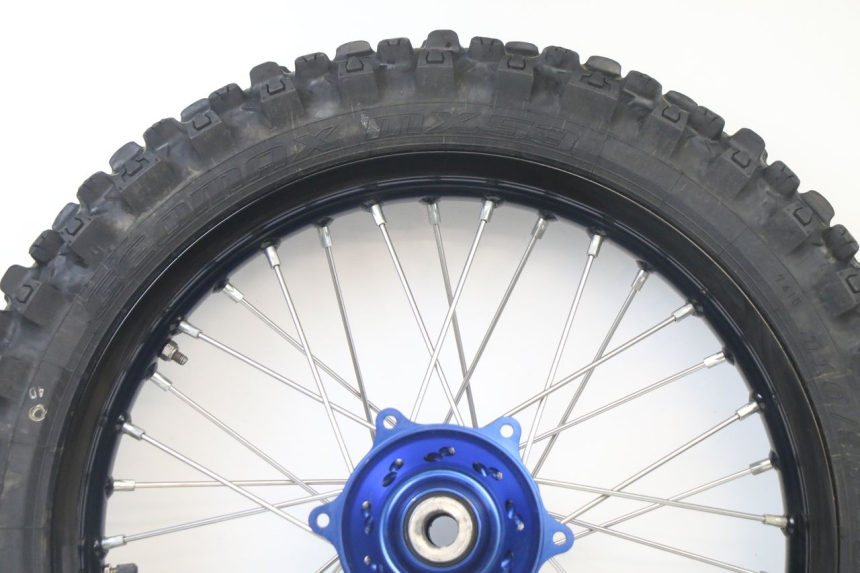 photo de REAR RIM AND TIRE YAMAHA YZ 125 (2006 - 2016)