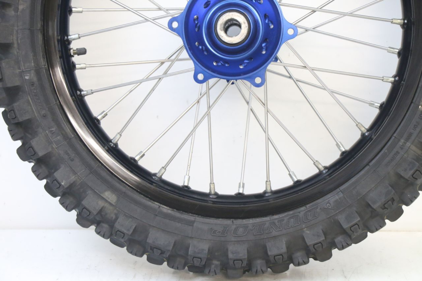 photo de REAR RIM AND TIRE YAMAHA YZ 125 (2006 - 2016)