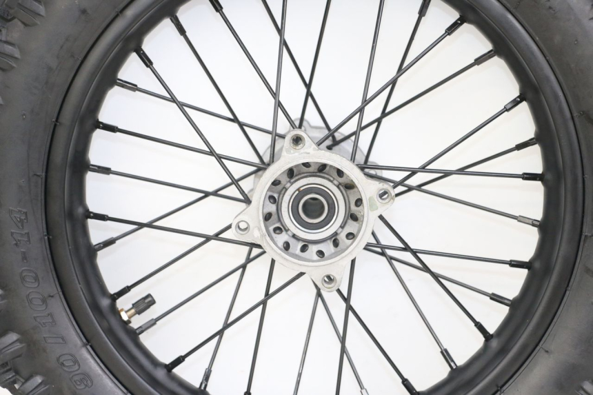 photo de REAR RIM APOLLO RFZ 140