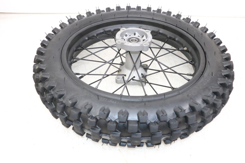photo de REAR RIM APOLLO RFZ 140