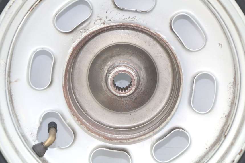photo de REAR WHEEL RIM TAOTAO BEATBOX 2 50 (2005 - 2017)