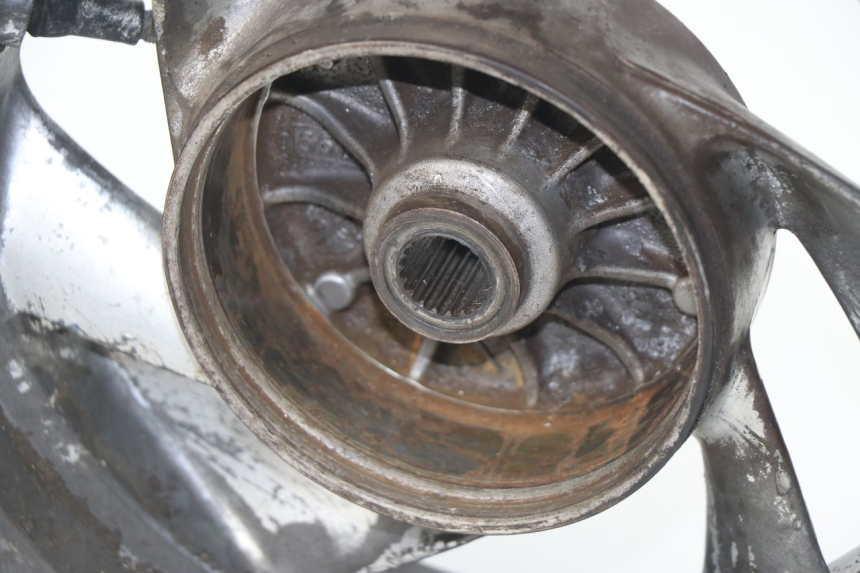 photo de REAR WHEEL RIM PEUGEOT BUXY 50 (1993 - 1998)