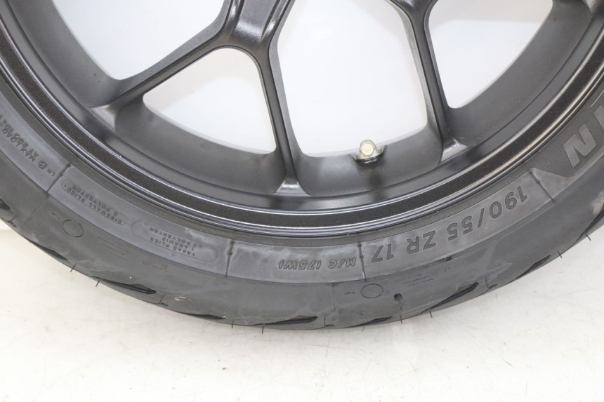 photo de REAR WHEEL RIM HONDA CB R 1000 (2018 - 2023)