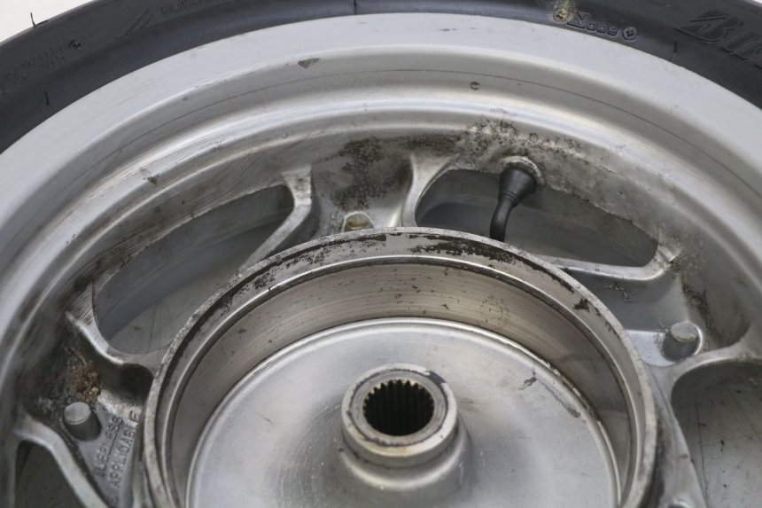 photo de REAR WHEEL RIM HONDA FES PANTHEON 2T 125 (1998 - 2002)