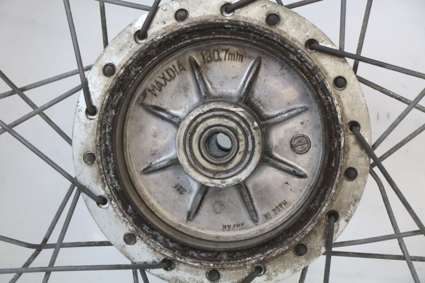 photo de REAR RIM SUZUKI GN 125 (1997 - 2000)