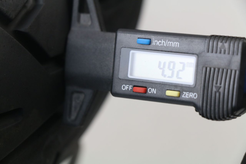 photo de REAR RIM KAWASAKI GTR 1000 (1994 - 2004)