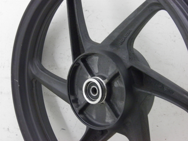 photo de REAR RIM HONDA CBF 125 (2009 - 2015)