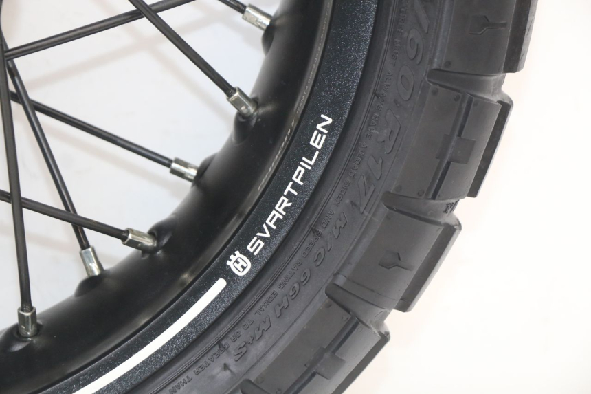 photo de REAR RIM HUSQVARNA SVARTPILEN 401 (2018 - 2023)