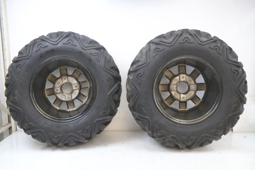 photo de REAR RIM HYTRACK HY S 4X4 410 (2013 - 2016)