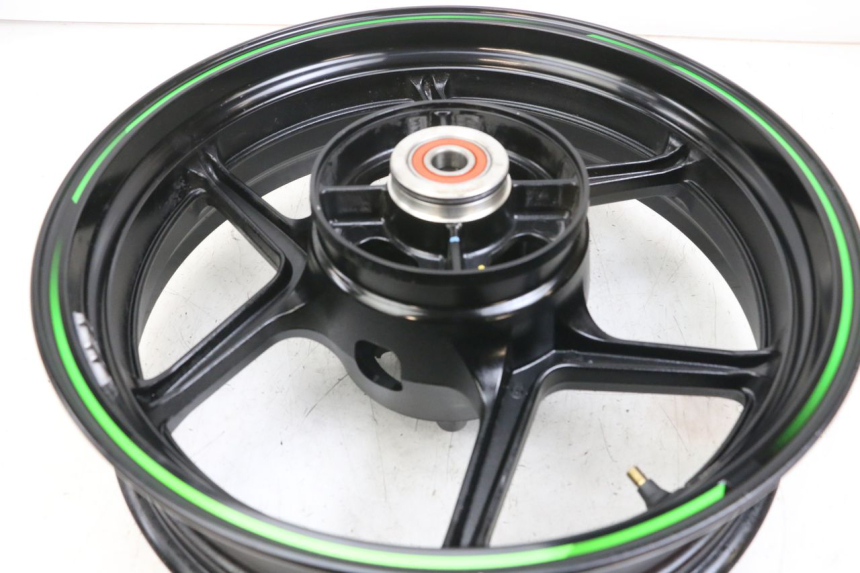 photo de REAR WHEEL RIM KAWASAKI VERSYS ABS 650 (2015 - 2018)