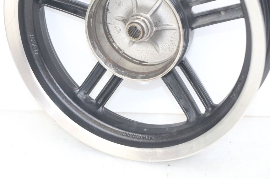 photo de REAR WHEEL RIM KYMCO AGILITY 16+ 4T 50 (2018 - 2023)