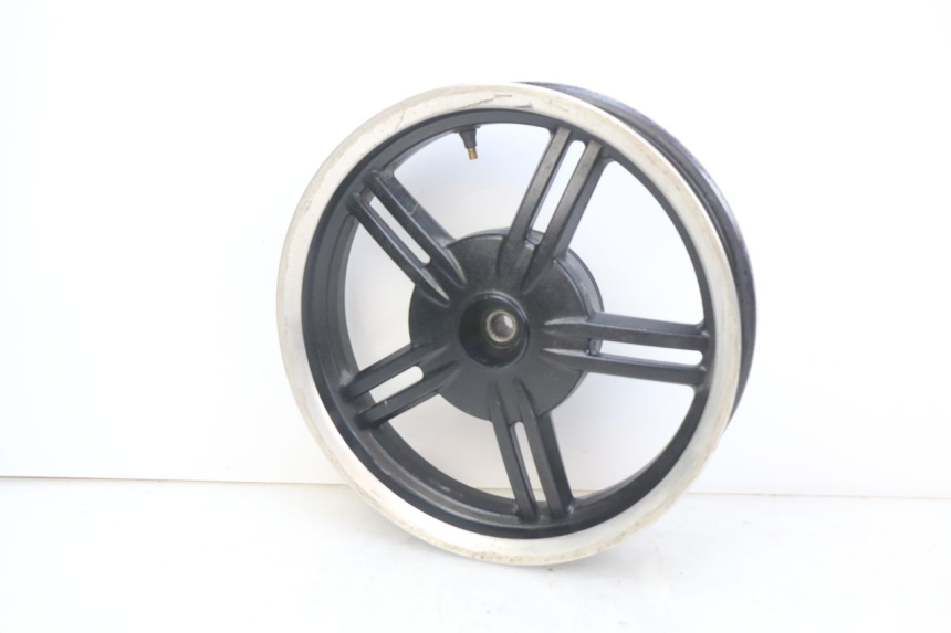 photo de REAR WHEEL RIM KYMCO AGILITY 16+ 4T 50 (2018 - 2023)