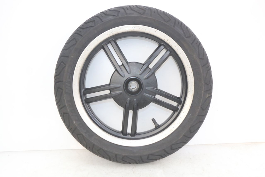 photo de REAR WHEEL RIM KYMCO AGILITY 16+ 4T 50 (2018 - 2023)