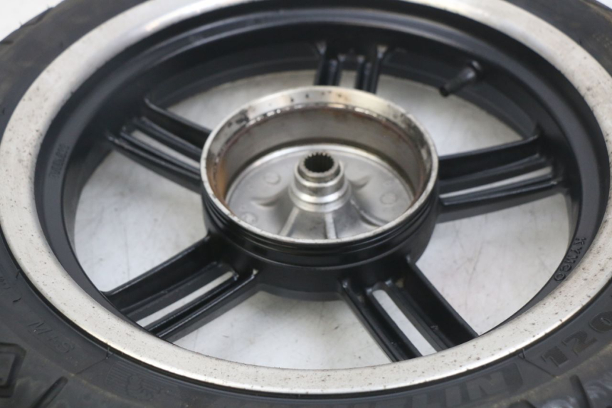 photo de REAR WHEEL RIM KYMCO AGILITY 16+ 4T 50 (2018 - 2023)