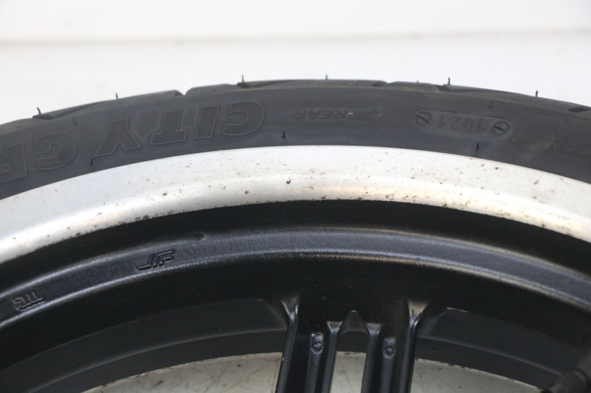 photo de REAR WHEEL RIM KYMCO AGILITY 16+ 4T 50 (2018 - 2023)