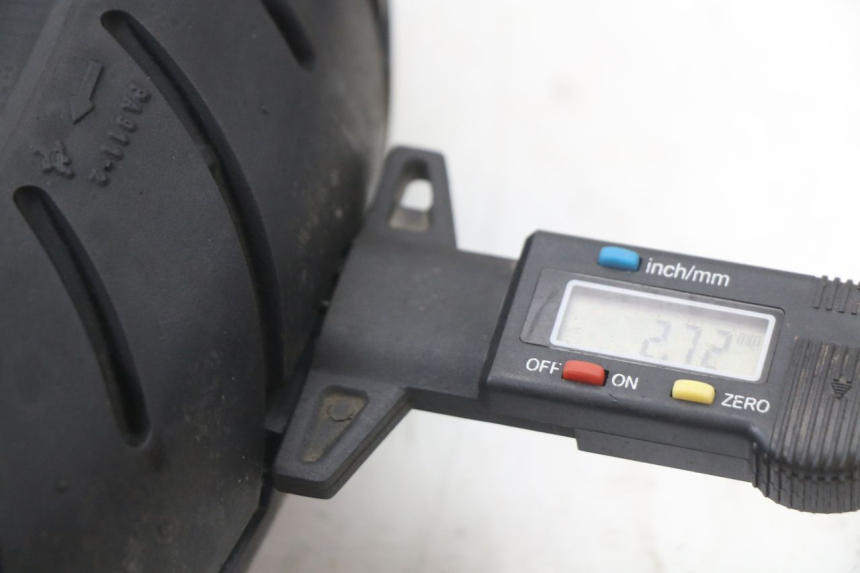 photo de REAR RIM KYMCO AGILITY PREMIUM 50 (2007 - 2010)