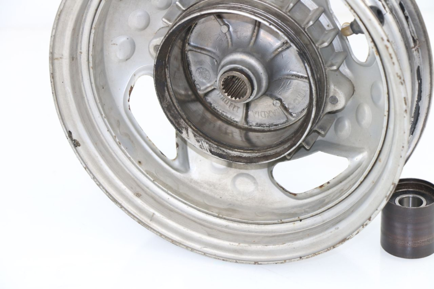 photo de REAR RIM KYMCO AGILITY PREMIUM 50 (2007 - 2010)