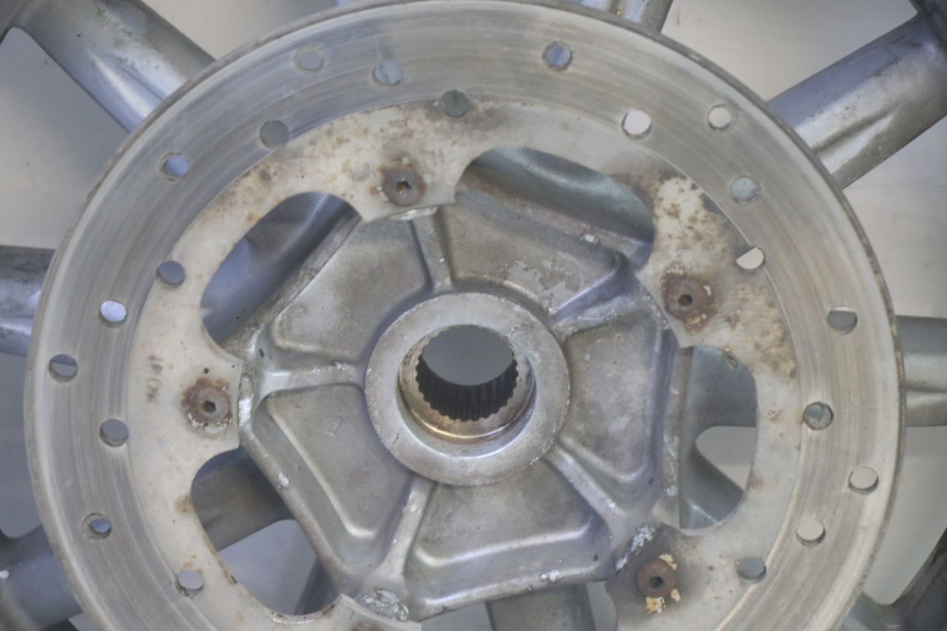 photo de REAR RIM PIAGGIO MP3 RL 250 (2007 - 2010) - Alternative perspective