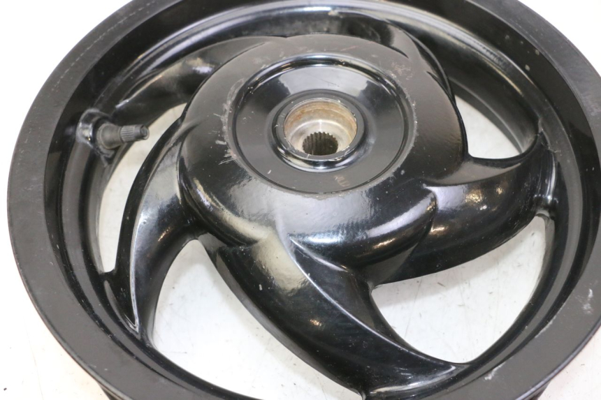 photo de REAR RIM PIAGGIO NEW TYPHOON 50 (2010 - 2017)