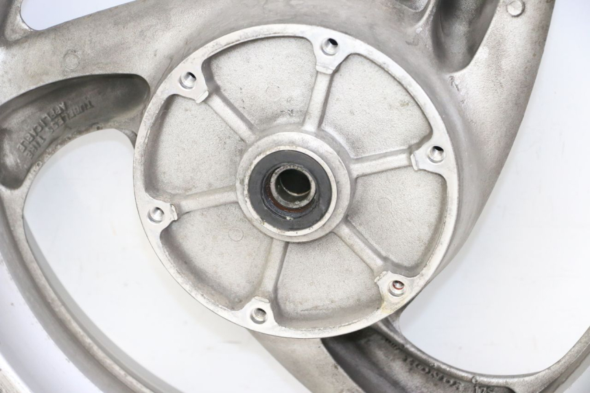 photo de REAR RIM HONDA NTV DEAUVILLE 650 (2001 - 2006)