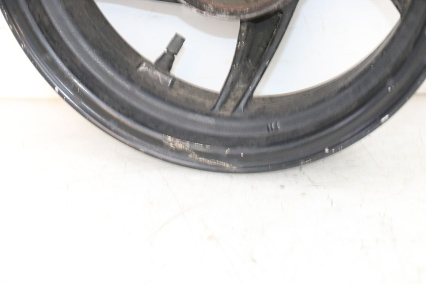 photo de REAR WHEEL RIM SYM ORBIT 2 4T 50 (2008 - 2017) - Zoom on usage condition