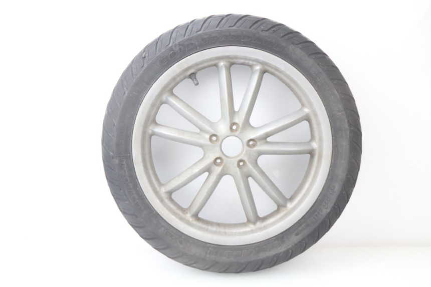 photo de REAR RIM PIAGGIO BEVERLY 125 (2001 - 2004)