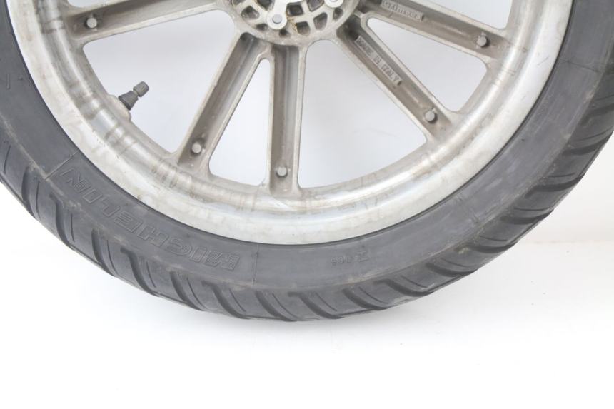 photo de REAR RIM PIAGGIO BEVERLY 125 (2001 - 2004)