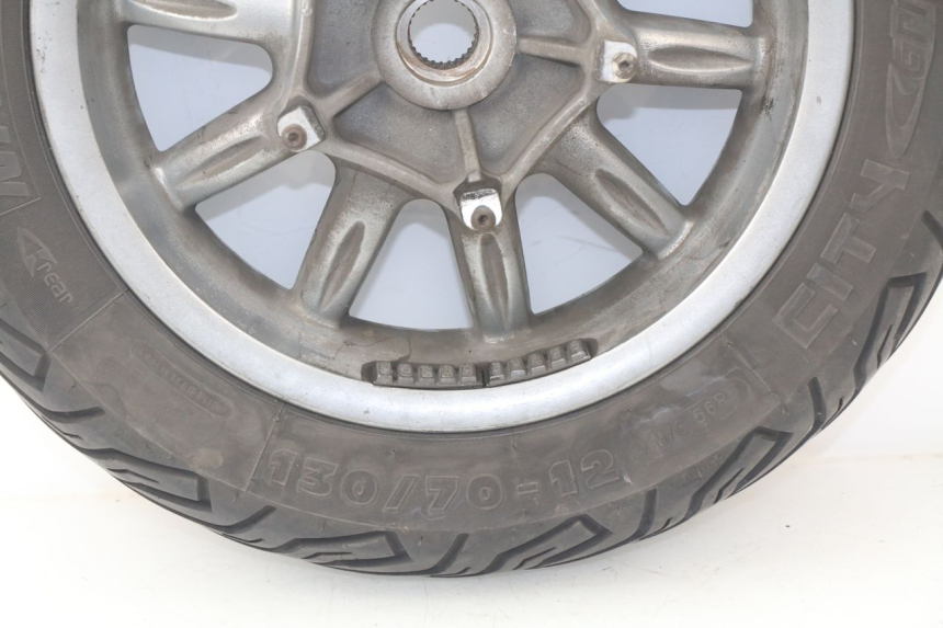 photo de REAR WHEEL RIM PIAGGIO MP3 125 (2006 - 2014)