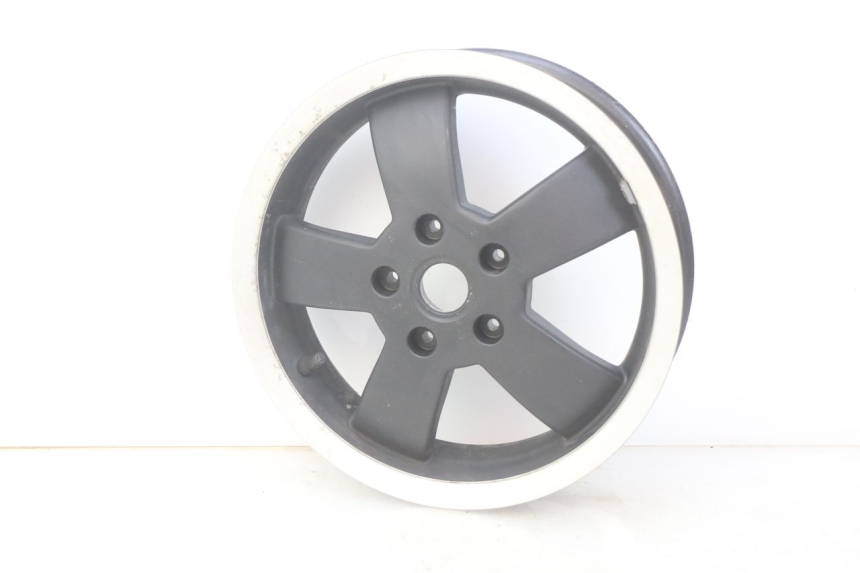 photo de REAR WHEEL RIM PIAGGIO VESPA GTS SUPER IE 125 (2009 - 2016)