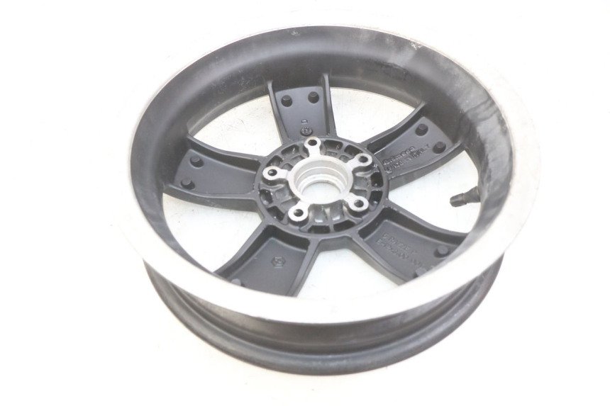 photo de REAR WHEEL RIM PIAGGIO VESPA GTS SUPER IE 125 (2009 - 2016)