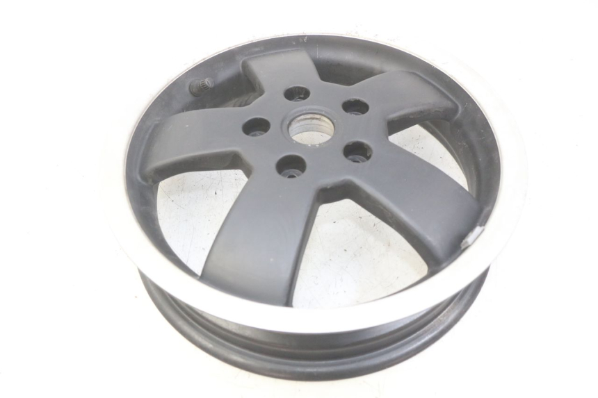 photo de REAR WHEEL RIM PIAGGIO VESPA GTS SUPER IE 125 (2009 - 2016)