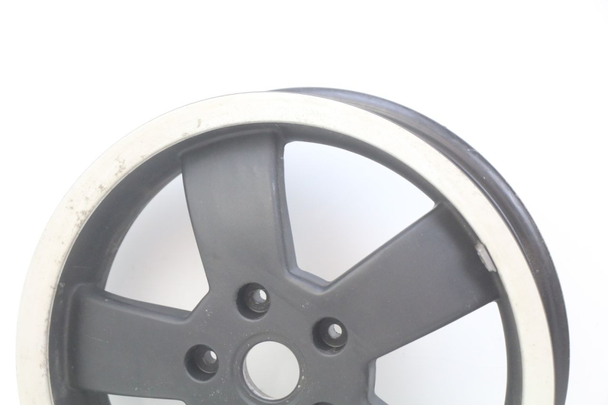 photo de REAR WHEEL RIM PIAGGIO VESPA GTS SUPER IE 125 (2009 - 2016)