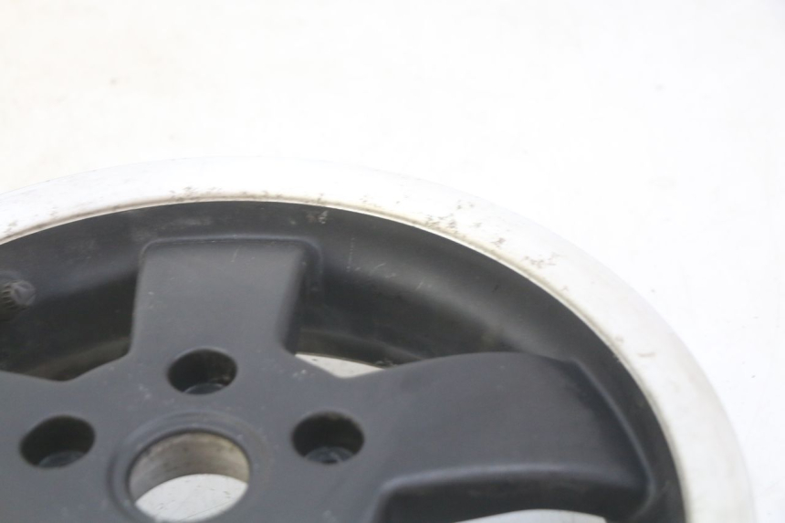 photo de REAR WHEEL RIM PIAGGIO VESPA GTS SUPER IE 125 (2009 - 2016)