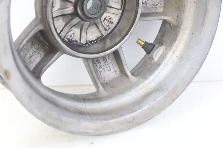 photo de REAR WHEEL RIM PIAGGIO VESPA S 2T 50 (2007 - 2014)