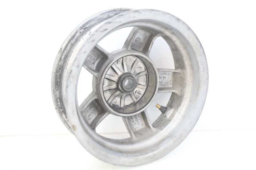 photo de REAR WHEEL RIM PIAGGIO VESPA S 2T 50 (2007 - 2014)