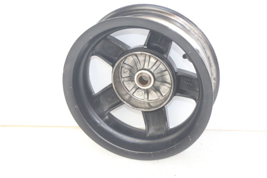 photo de REAR WHEEL RIM PIAGGIO VESPA S 2T 50 (2007 - 2014)