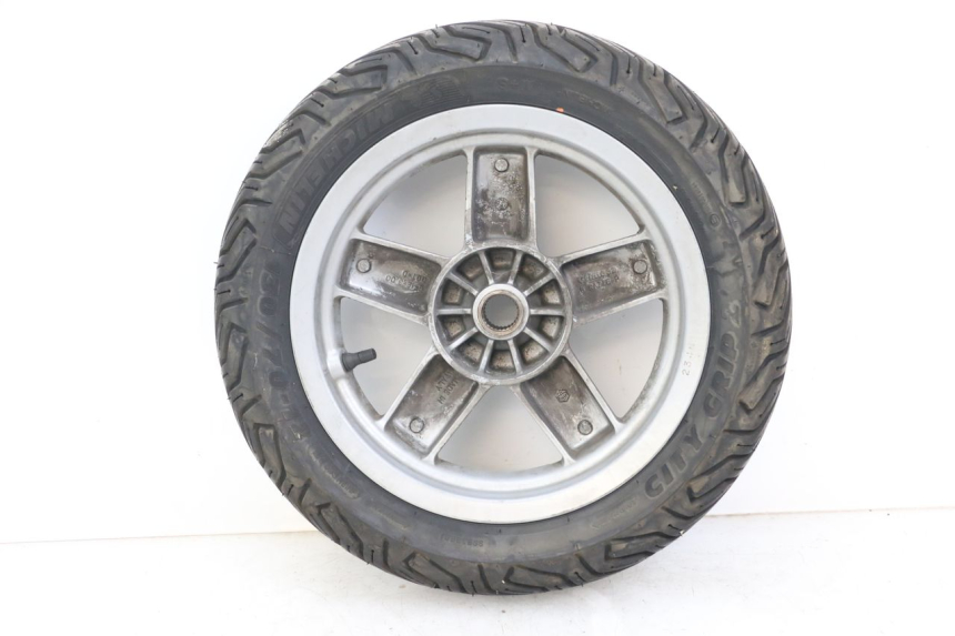 photo de REAR WHEEL RIM PIAGGIO X8 125 (2004 - 2007)