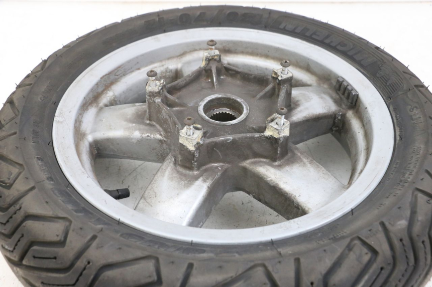 photo de REAR WHEEL RIM PIAGGIO X8 125 (2004 - 2007)