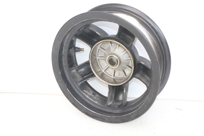 photo de REAR WHEEL RIM PIAGGIO ZIP 2T 50 (2009 - 2019)