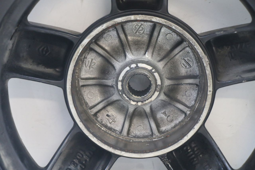 photo de REAR WHEEL RIM PIAGGIO ZIP 4T 50 (2018 - 2020)