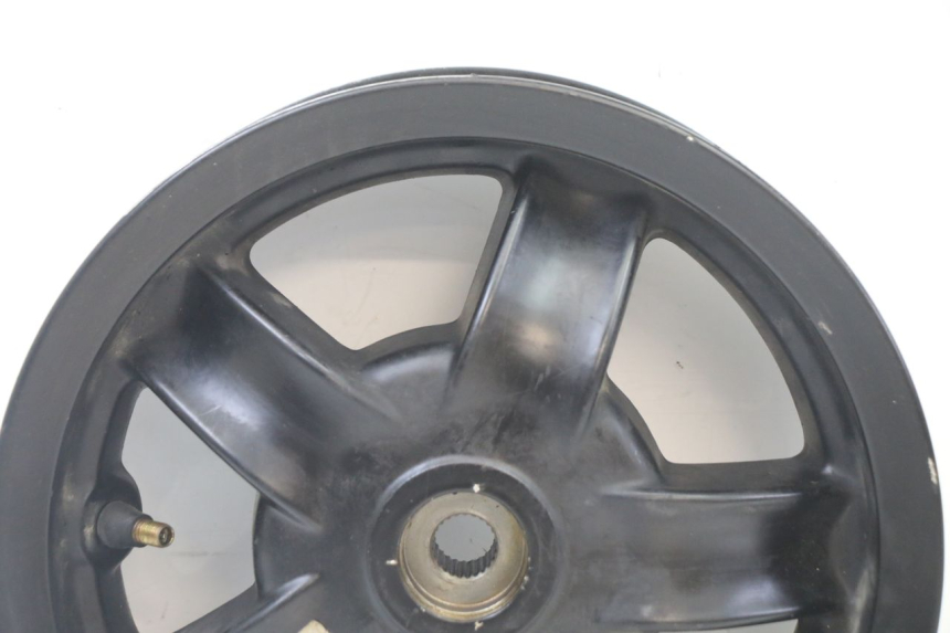 photo de REAR WHEEL RIM PIAGGIO ZIP 4T 50 (2018 - 2020)
