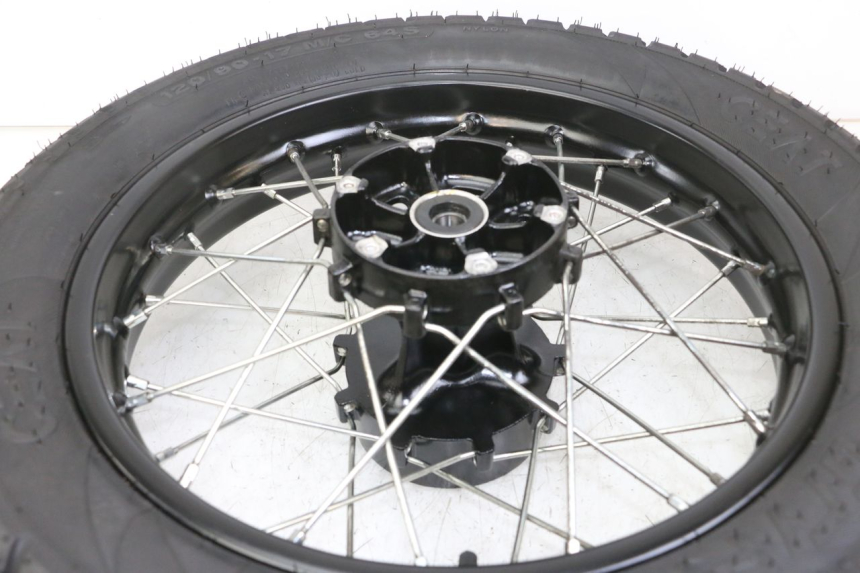 photo de REAR RIM ROYAL ENFIELD HYMALAYAN 410 (2016 - 2023)