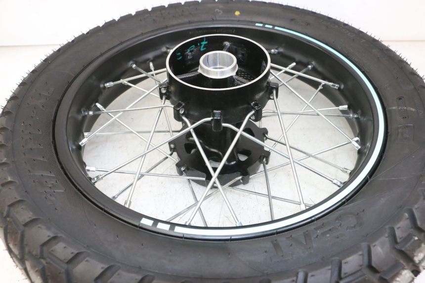 photo de REAR RIM ROYAL ENFIELD SCRAM 411 (2022 - 2024)