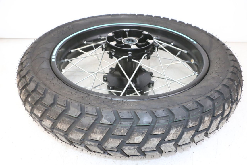 photo de REAR RIM ROYAL ENFIELD SCRAM 411 (2022 - 2024)