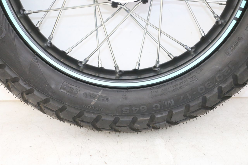 photo de REAR RIM ROYAL ENFIELD SCRAM 411 (2022 - 2024)