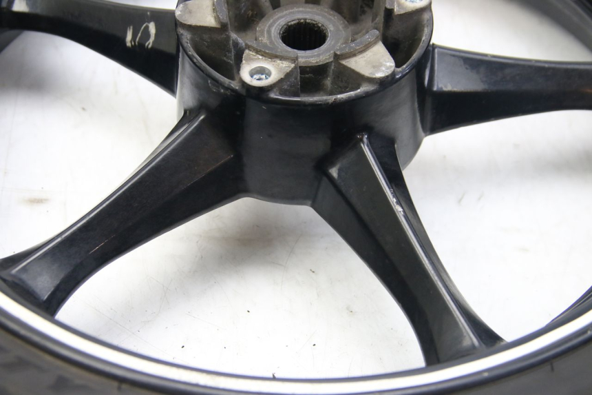 photo de REAR WHEEL RIM SUZUKI SIXTEEN 125 (2008 - 2010)